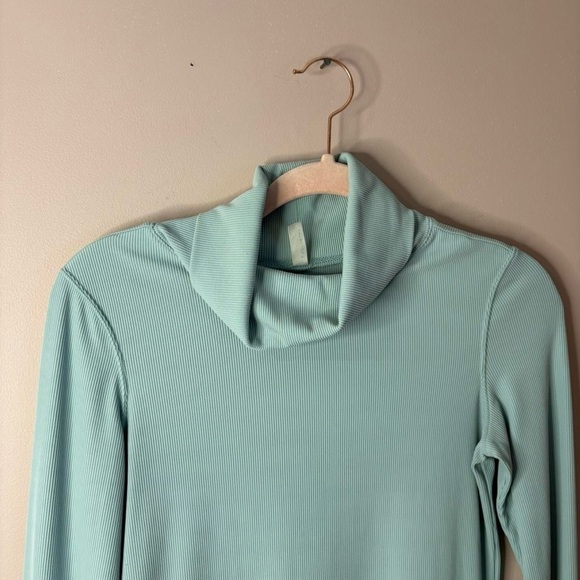 Free People Movement Second Skin ribbed long sleeve turtleneck top mint green M - Picture 5 of 9